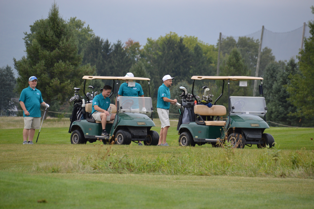 9th Annual A Round Fore Randi participants