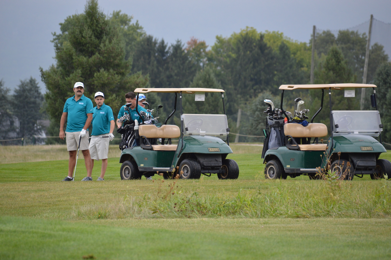 9th Annual A Round Fore Randi participants